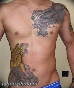 фото тату тигр и дракон 07.12.2018 №003 - tattoo tiger and dragon - tattoo-photo.ru